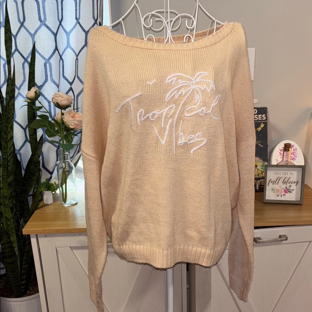 Beachly X Goldfish Kiss Tropical Vibes Sweater, Size Medium
